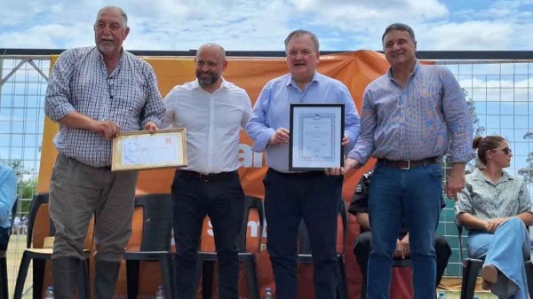 El Senador Michlig y el Ministro de la Produccin Puccini presentes en la 57 Fiesta Nacional del Caballo